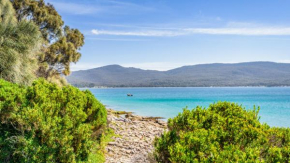 Absolute Oceanfront Bruny Island Secrets Retreat